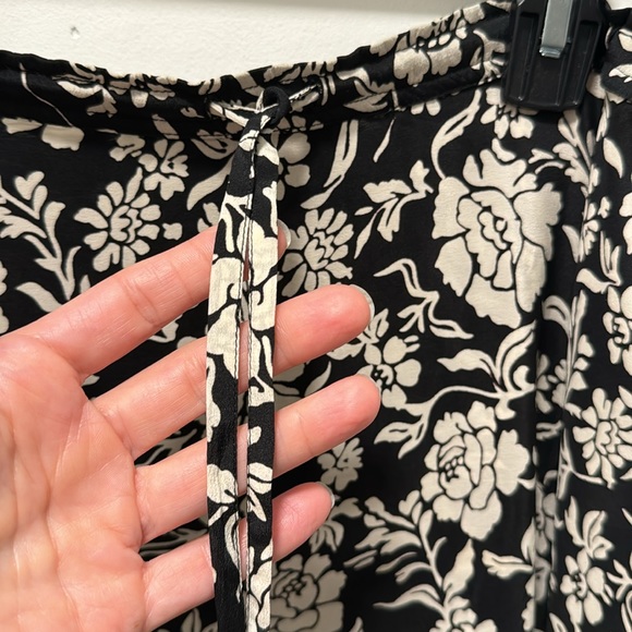 WINTER KATE Nicole Ritchie boho black floral drawstring tie maxi skirt XS /Small - Picture 4 of 5